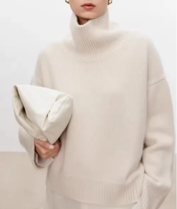 ELIANA | JUMPER WITH ROLL NECK