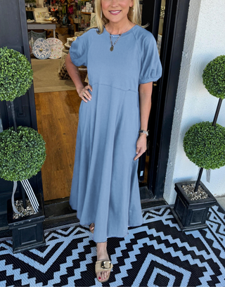 Odette | Puff-Sleeve Maxi Flattering