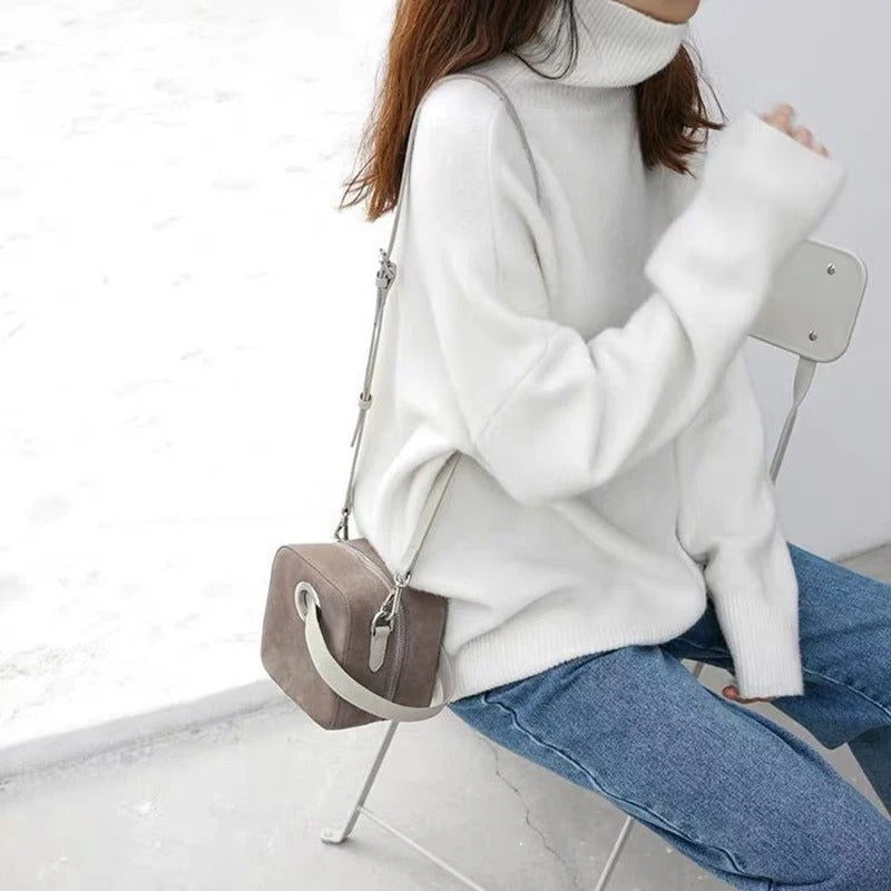 MIRIA | ROLL NECK JUMPER