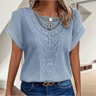 Esmie | Chic Top