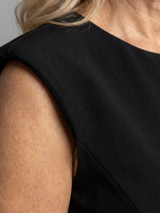 Tesalia | Structured Midi Dress