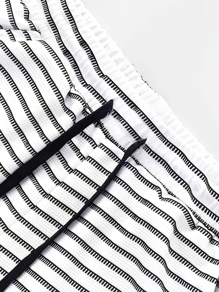 TAVO | STRIPE SHORTS