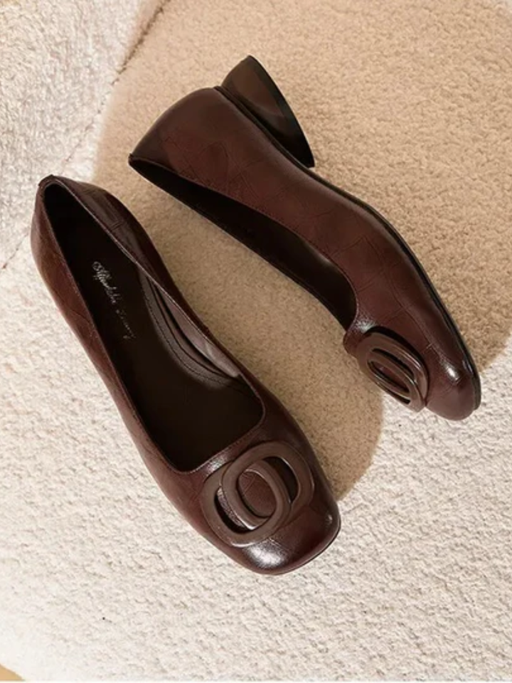 MISSY | SQUARE TOE FLATS