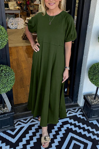 Odette | Puff-Sleeve Maxi Flattering
