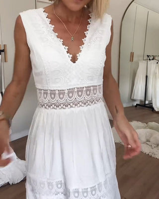 Alyssa | V-Neck Midi