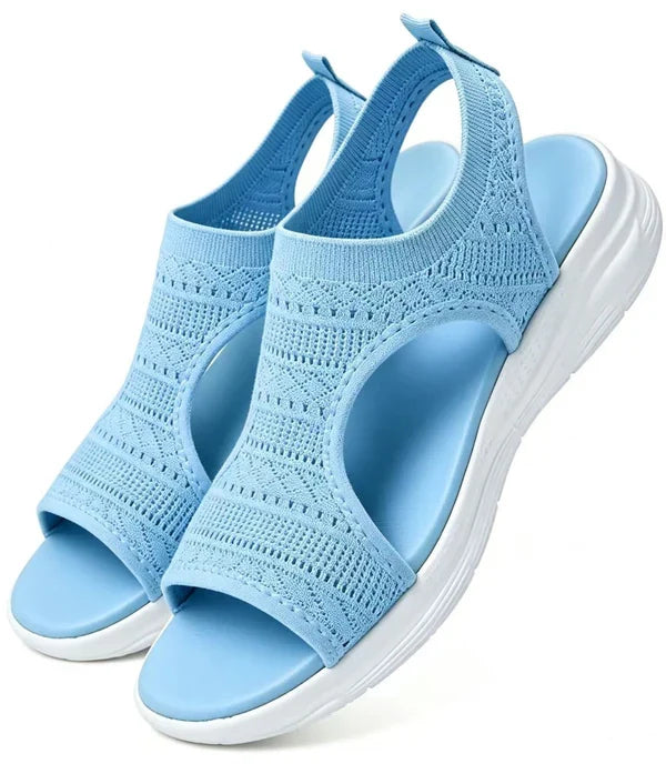Lía - Breathable sandals with open toe