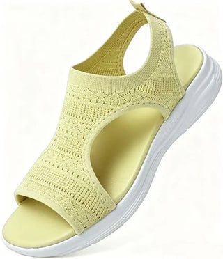 Lía - Breathable sandals with open toe