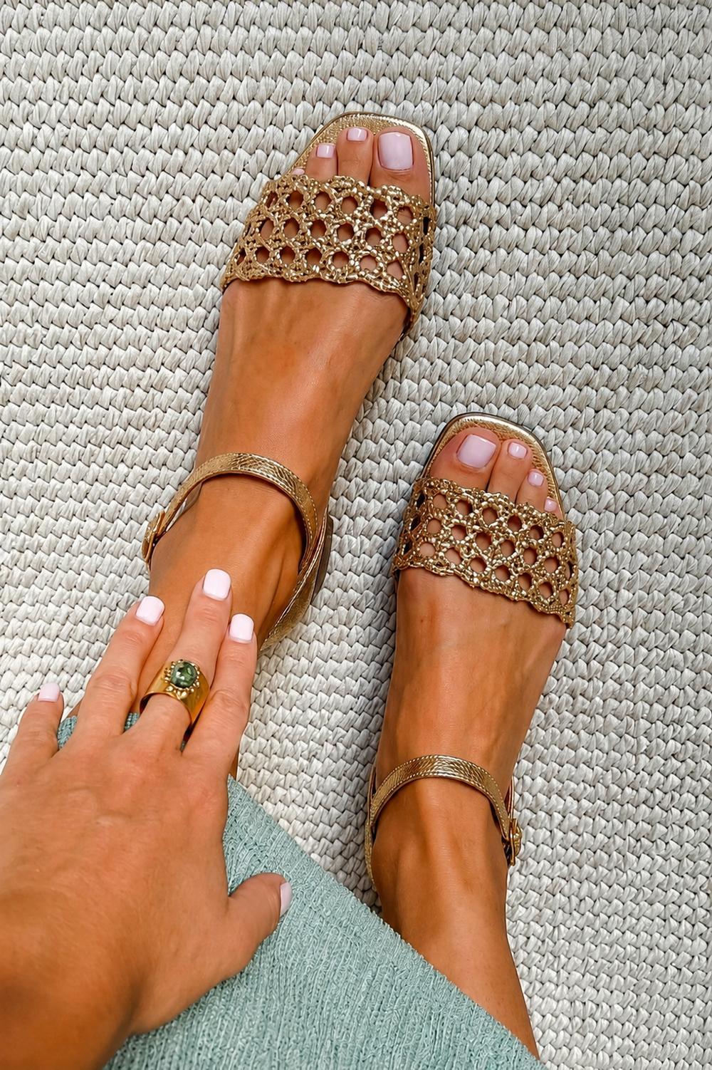 Luminosa | Metallic Flat Sandals