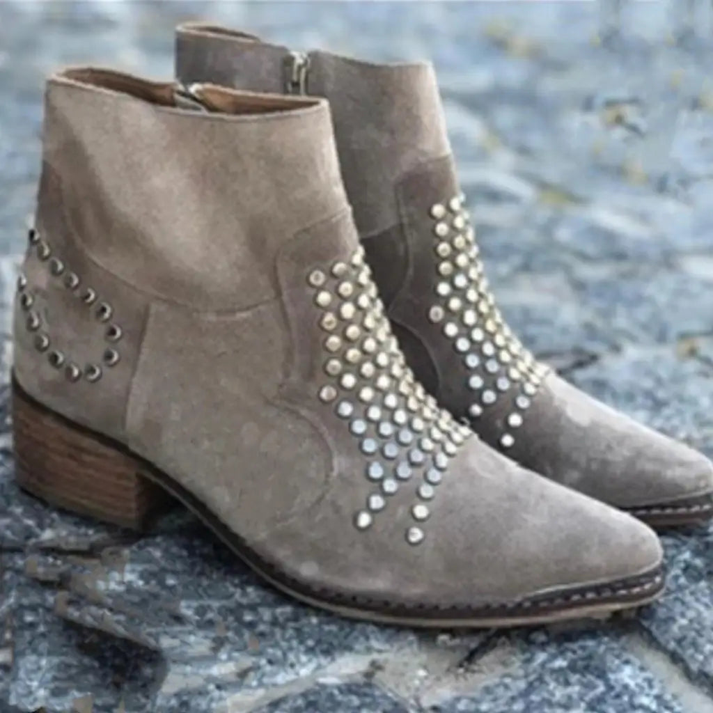 ANALIE | STUDDED ANKLE BOOTS