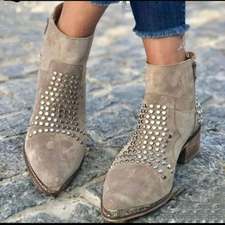 ANALIE | STUDDED ANKLE BOOTS