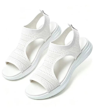 Lía - Breathable sandals with open toe