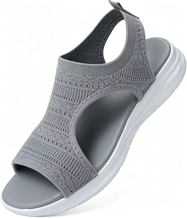 Lía - Breathable sandals with open toe