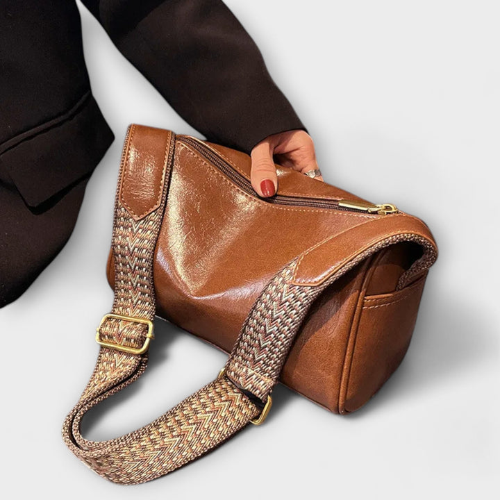 NANCY | VINTAGE SHOULDER BAG