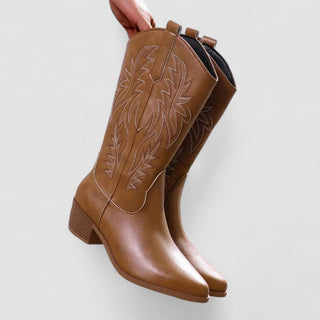 SERRA | EMBROIDERED WESTERN BOOTS