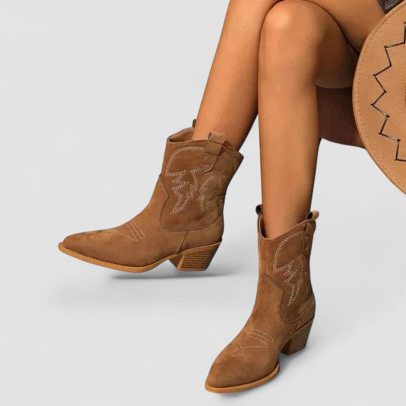 DARCY | EMBROIDERED WESTERN ANKLE BOOTS