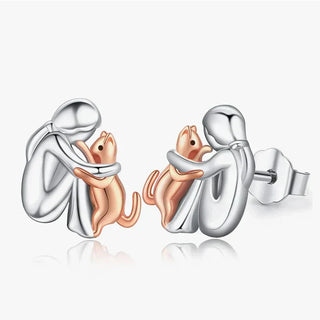 LEILA | CAT CUDDLE STUD EARRINGS