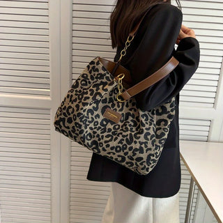 Lisanne | LUXURIOUS HANDBAG WITH PANTHER PATTERN