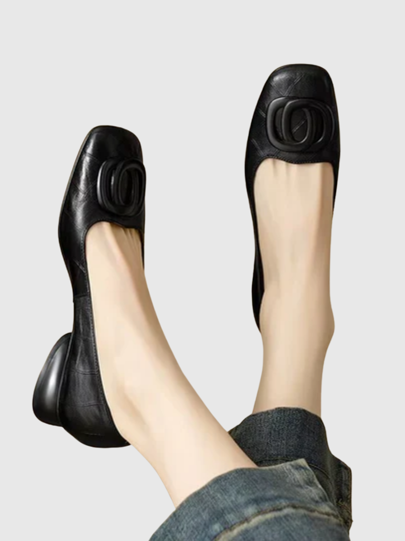 MISSY | SQUARE TOE FLATS