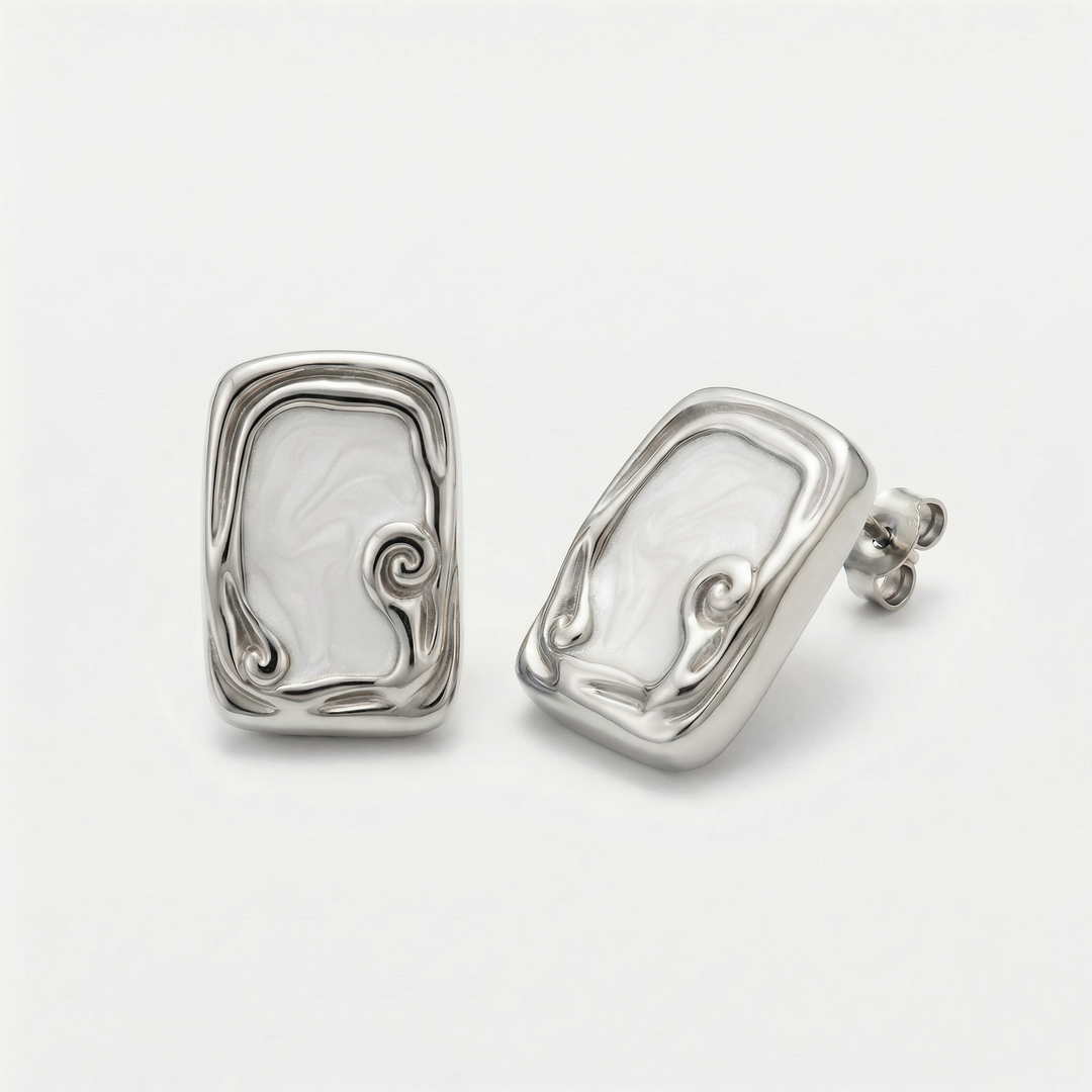 CALISSE | MINIMALIST EARRINGS