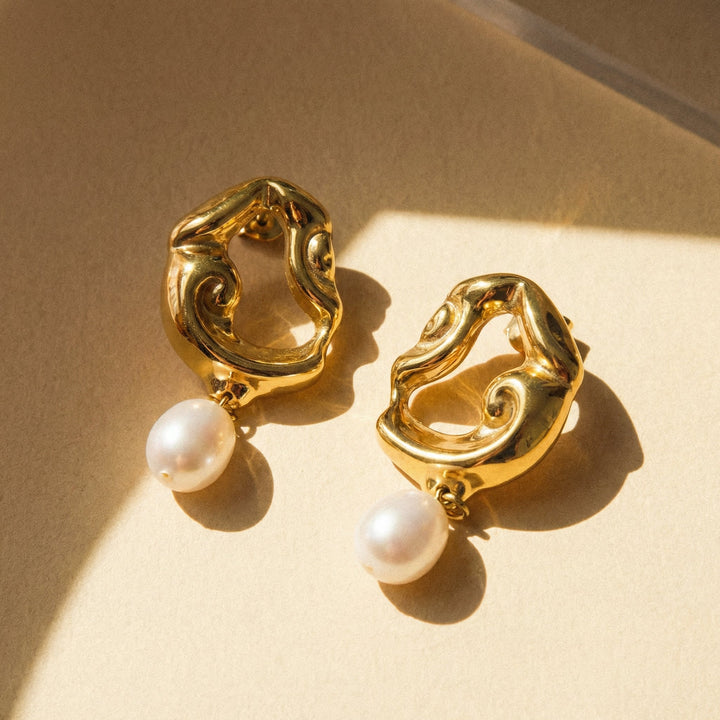 ELIANNE | PEARL DROP EARRINGS