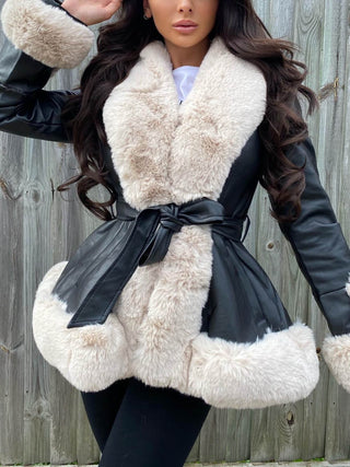 Freya | Elegant Coat