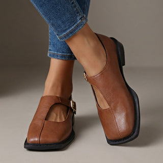 FIONA | ELEGANT EVERYDAY FLATS