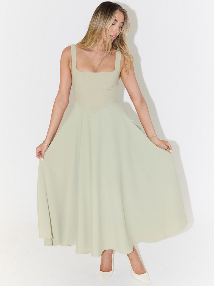 Melis Flowy Grace Dress