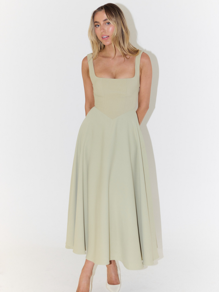 Melis Flowy Grace Dress