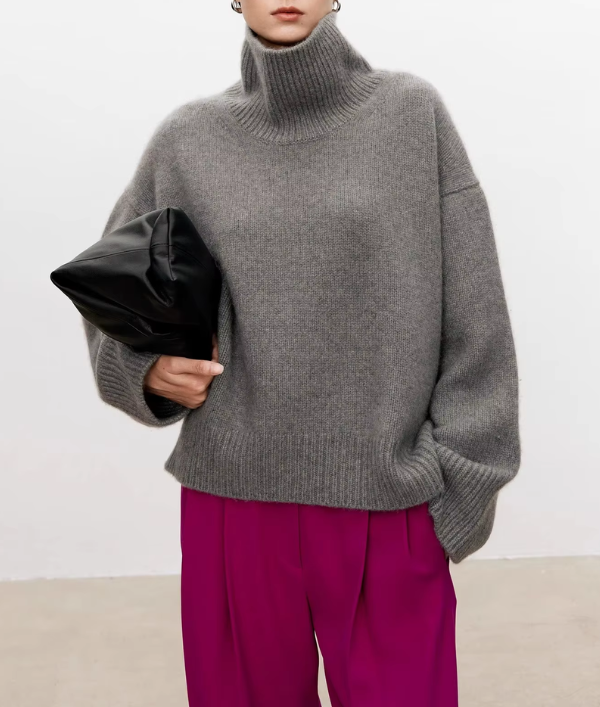 ELIANA | JUMPER WITH ROLL NECK