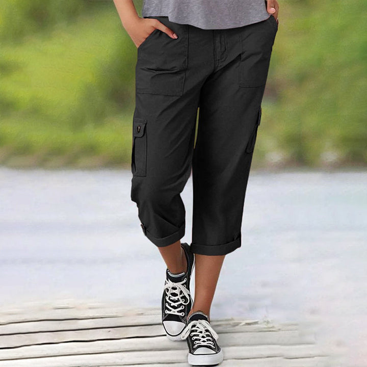 FRANCESCA | Capri Pants with Multiple Pockets and Comfortable Fit for Maximum Freedom of Movement