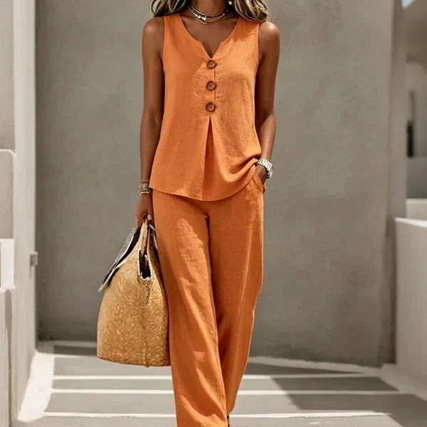 CREAM | TWO-PIECE WIDE FIT SET