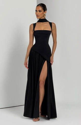 Carlota | Elegant Maxi Dress