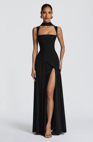 Carlota | Elegant Maxi Dress