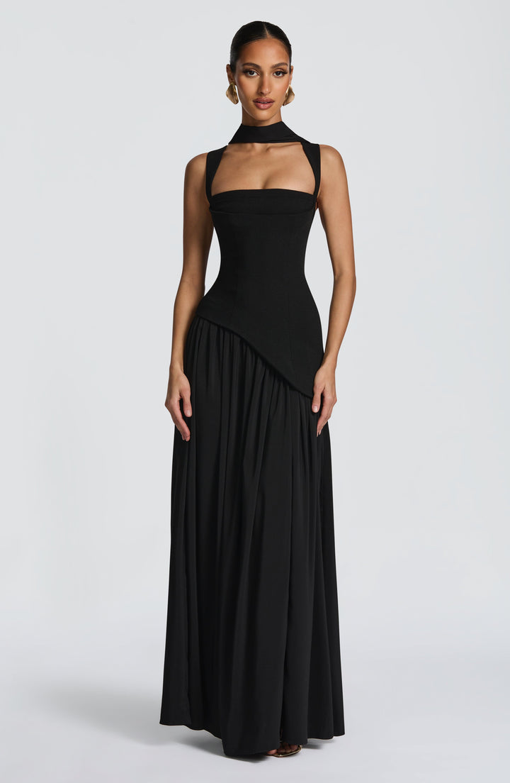 Carlota | Elegant Maxi Dress