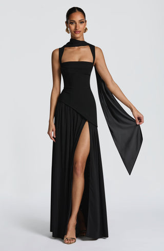 Carlota | Elegant Maxi Dress