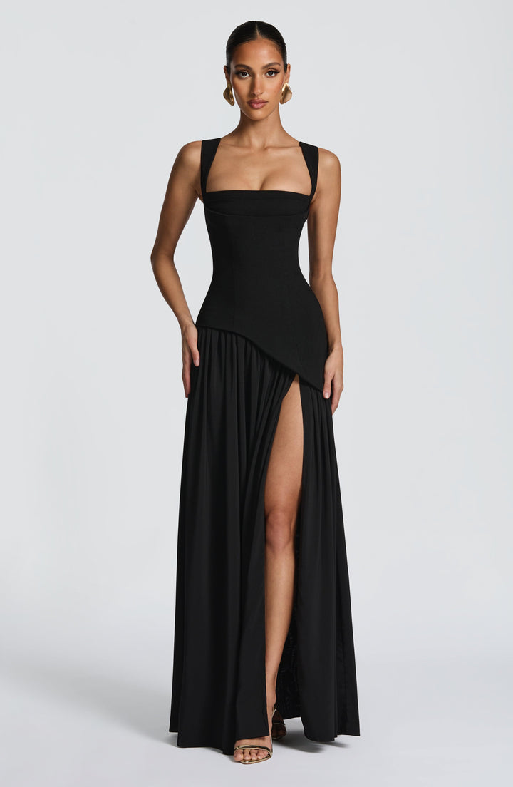 Carlota | Elegant Maxi Dress