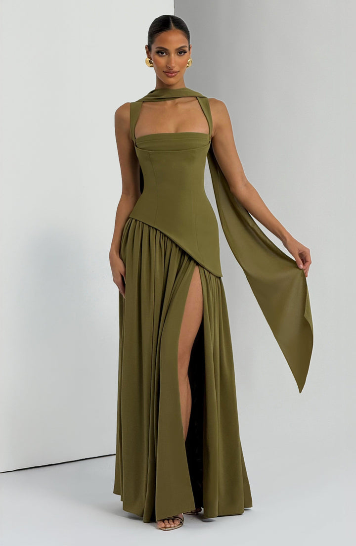 Carlota | Elegant Maxi Dress